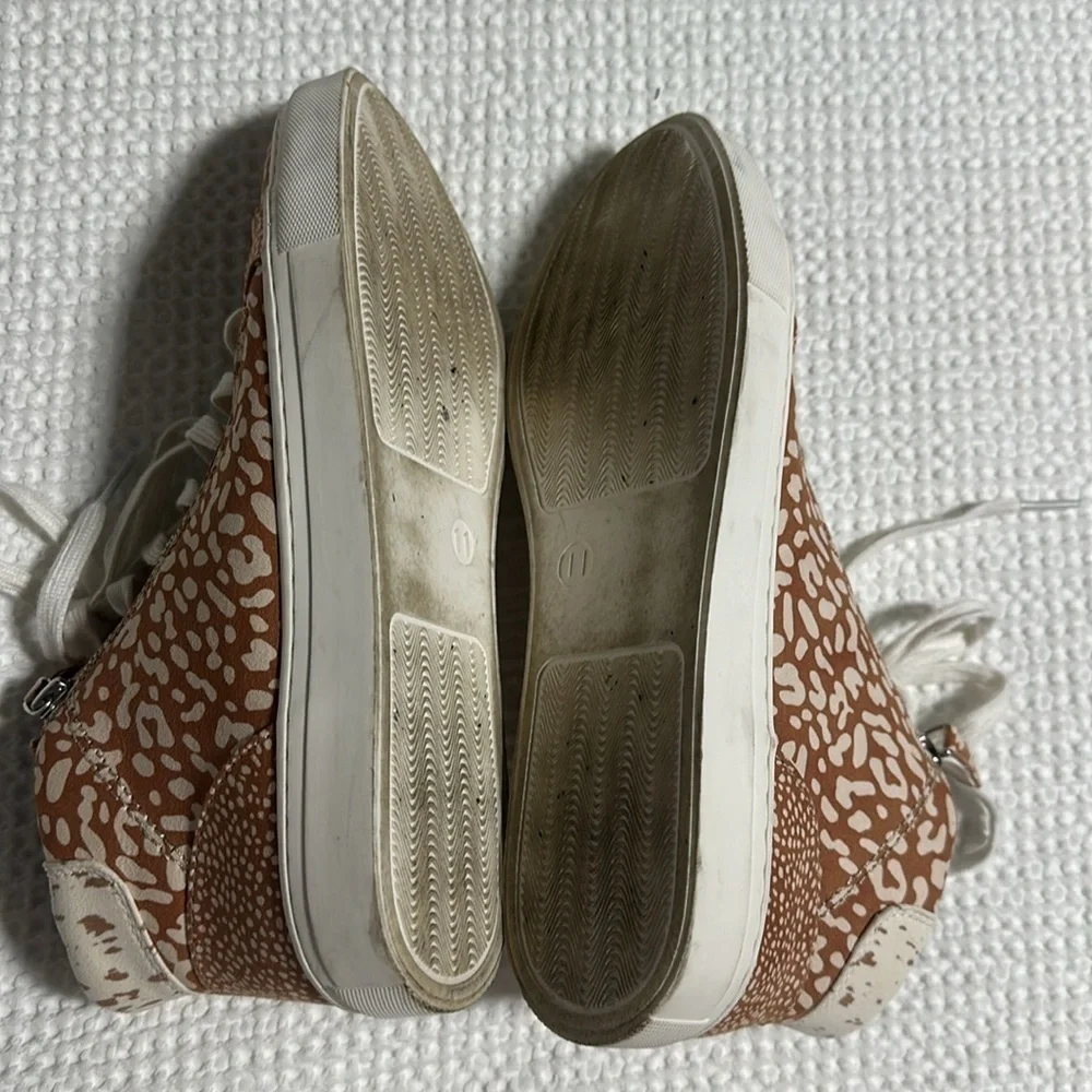 Universal Thread high top shoes Cheetah print​​​​​